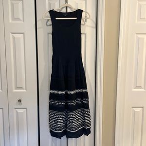 Max edition navy blue and white dress